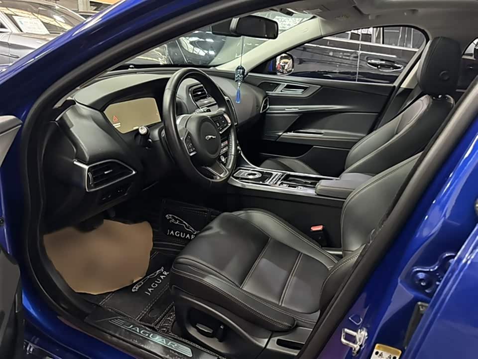 Jaguar XEL