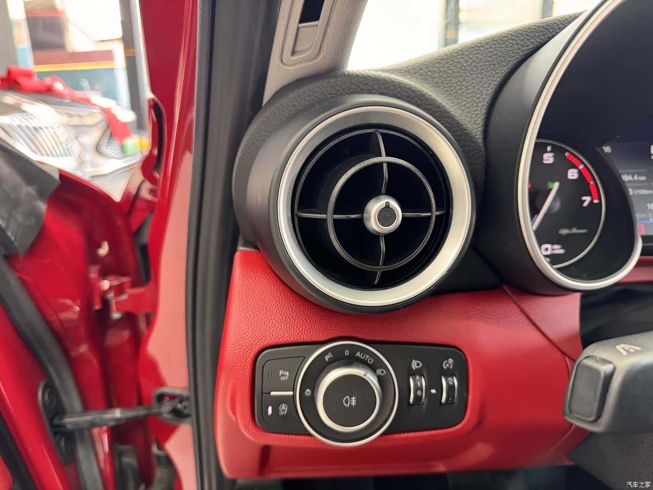 Alfa Romeo Giulia, 2020 24