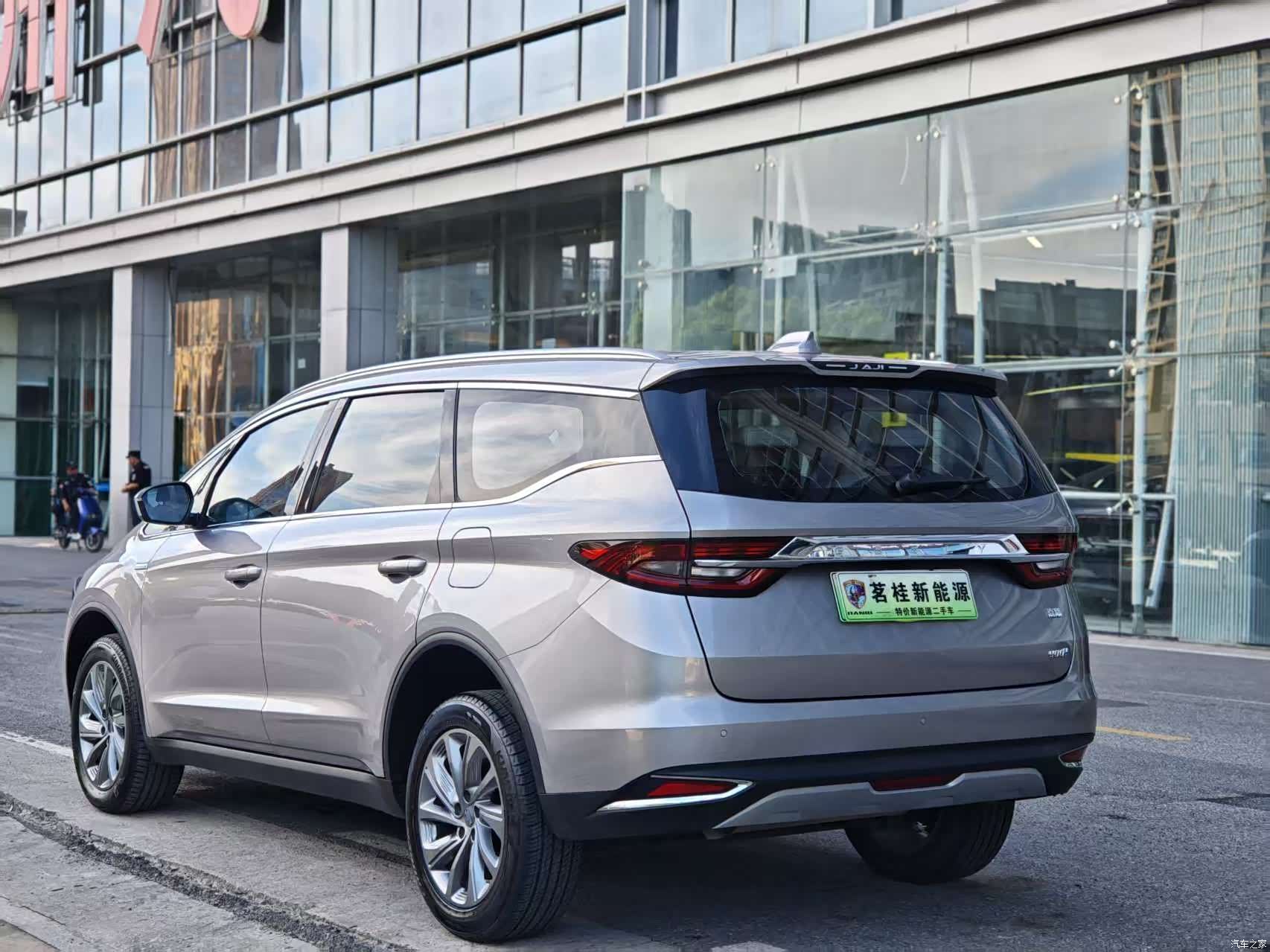 Geely Jiaji, 2021 все фото
