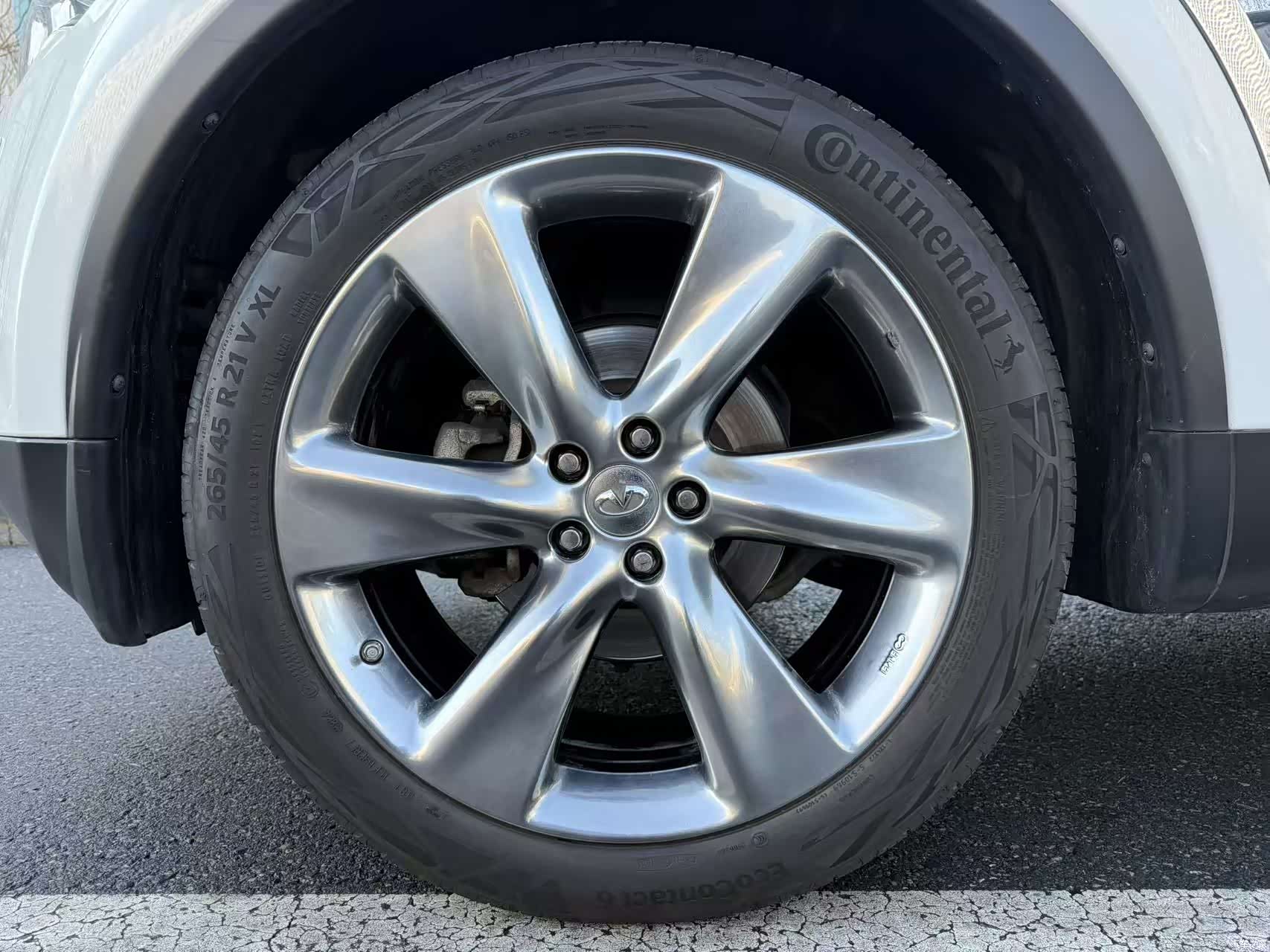 Infiniti QX70, 2015 15