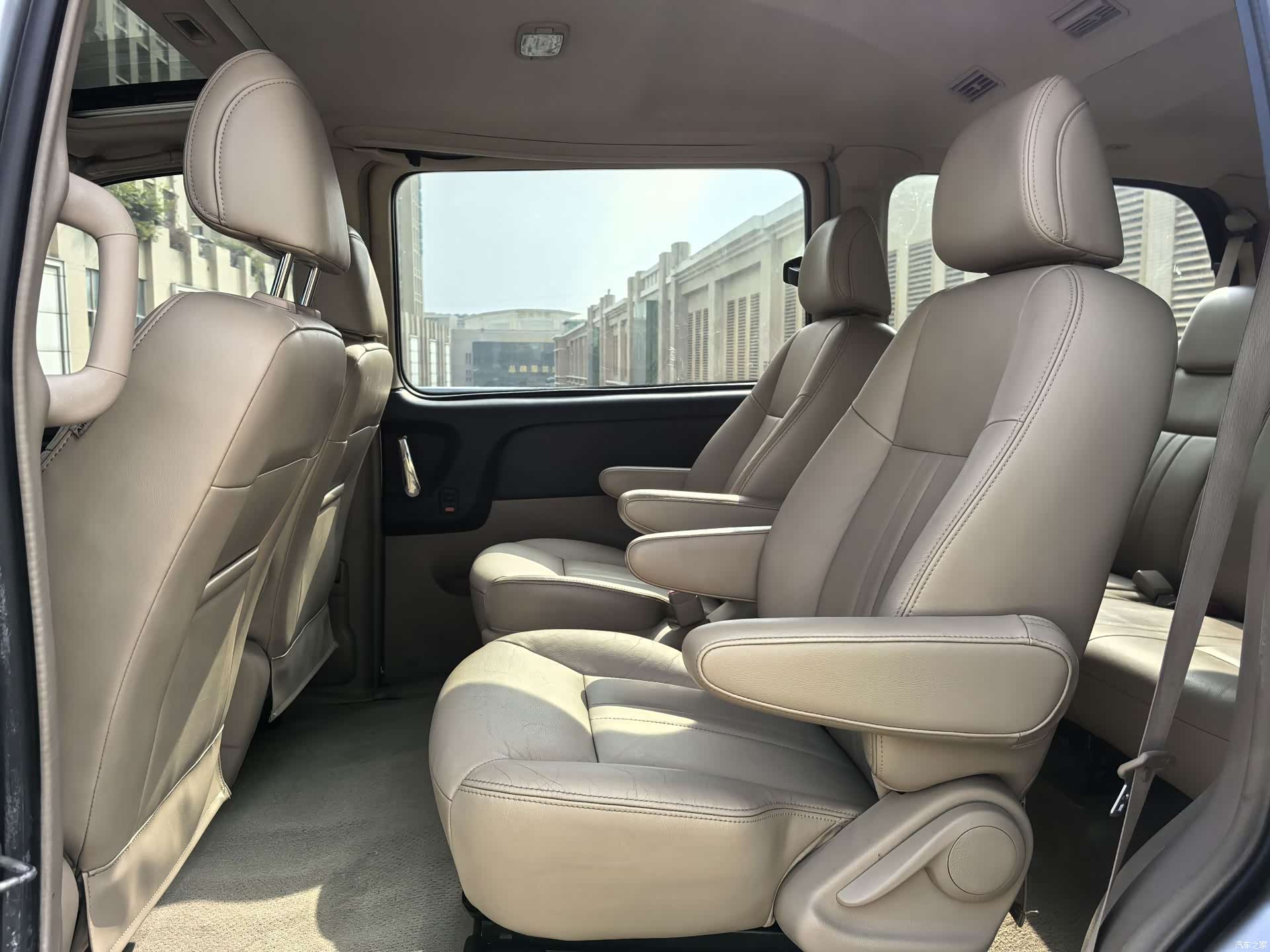 Buick GL8, 2014 40