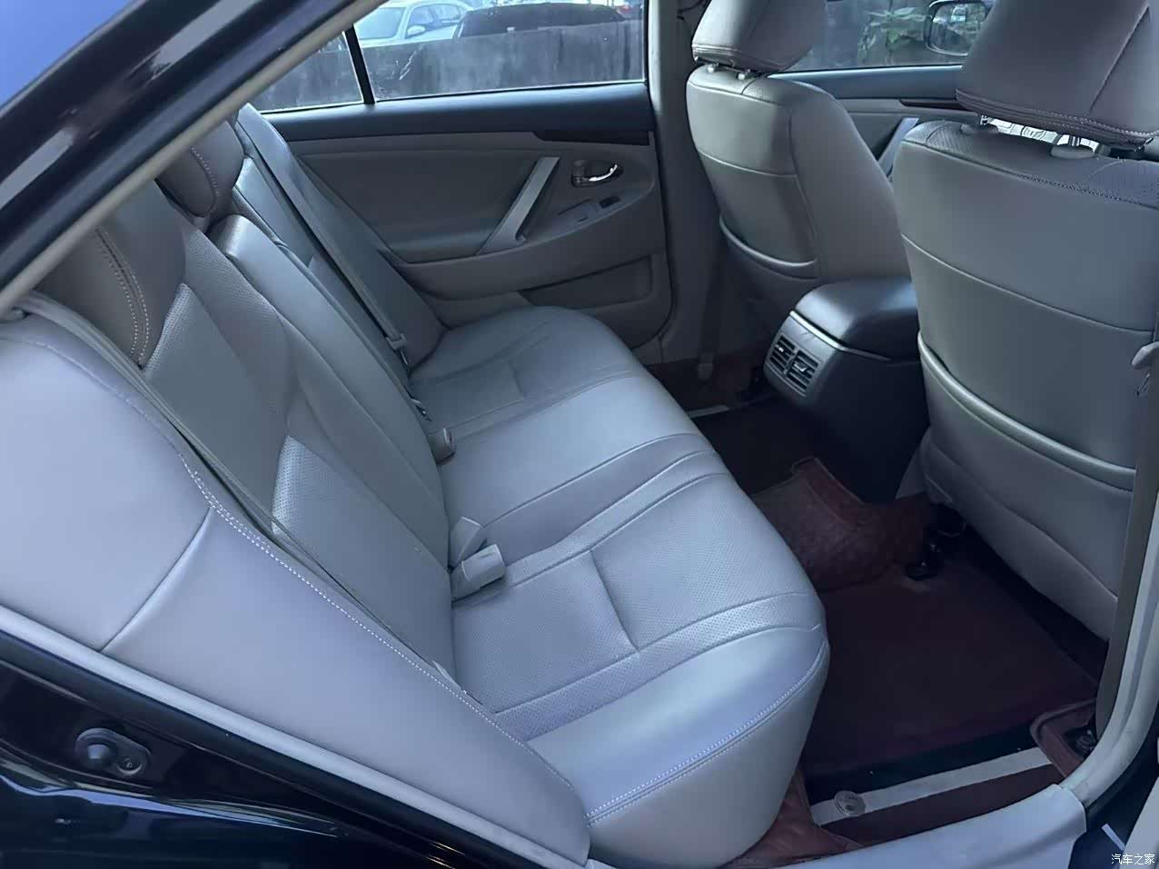 Toyota Camry, 2015 2