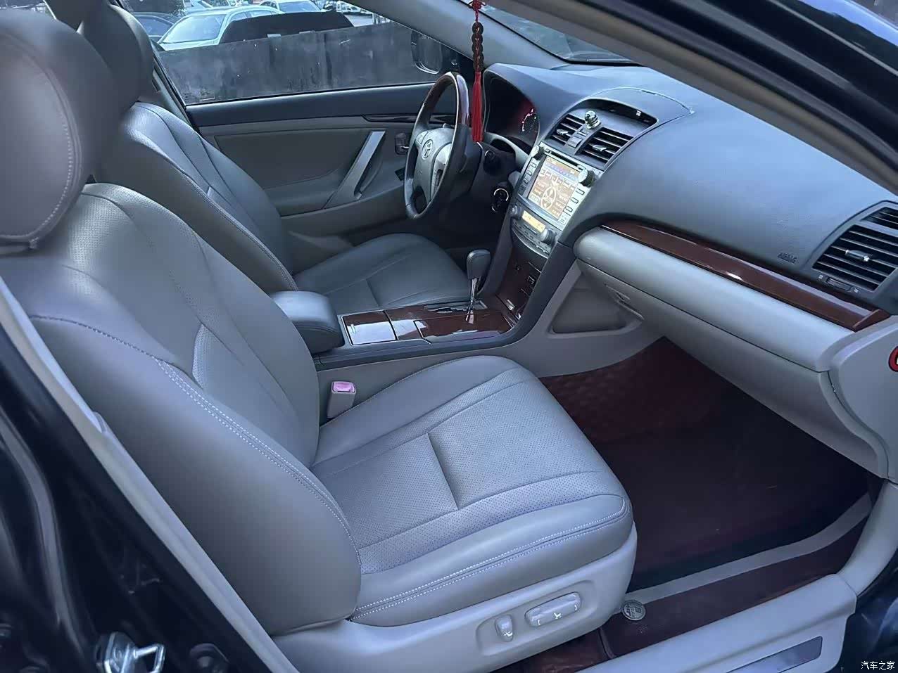 Toyota Camry, 2015 4