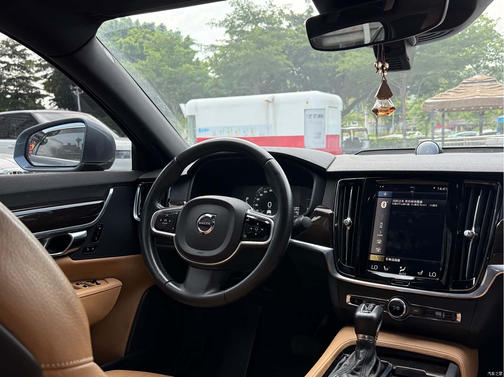 Volvo S90, 2017 все фото