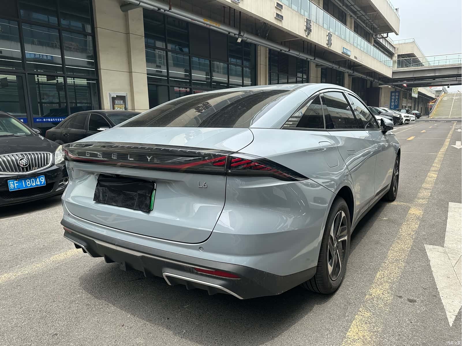 Geely Galaxy L6, 2024 6