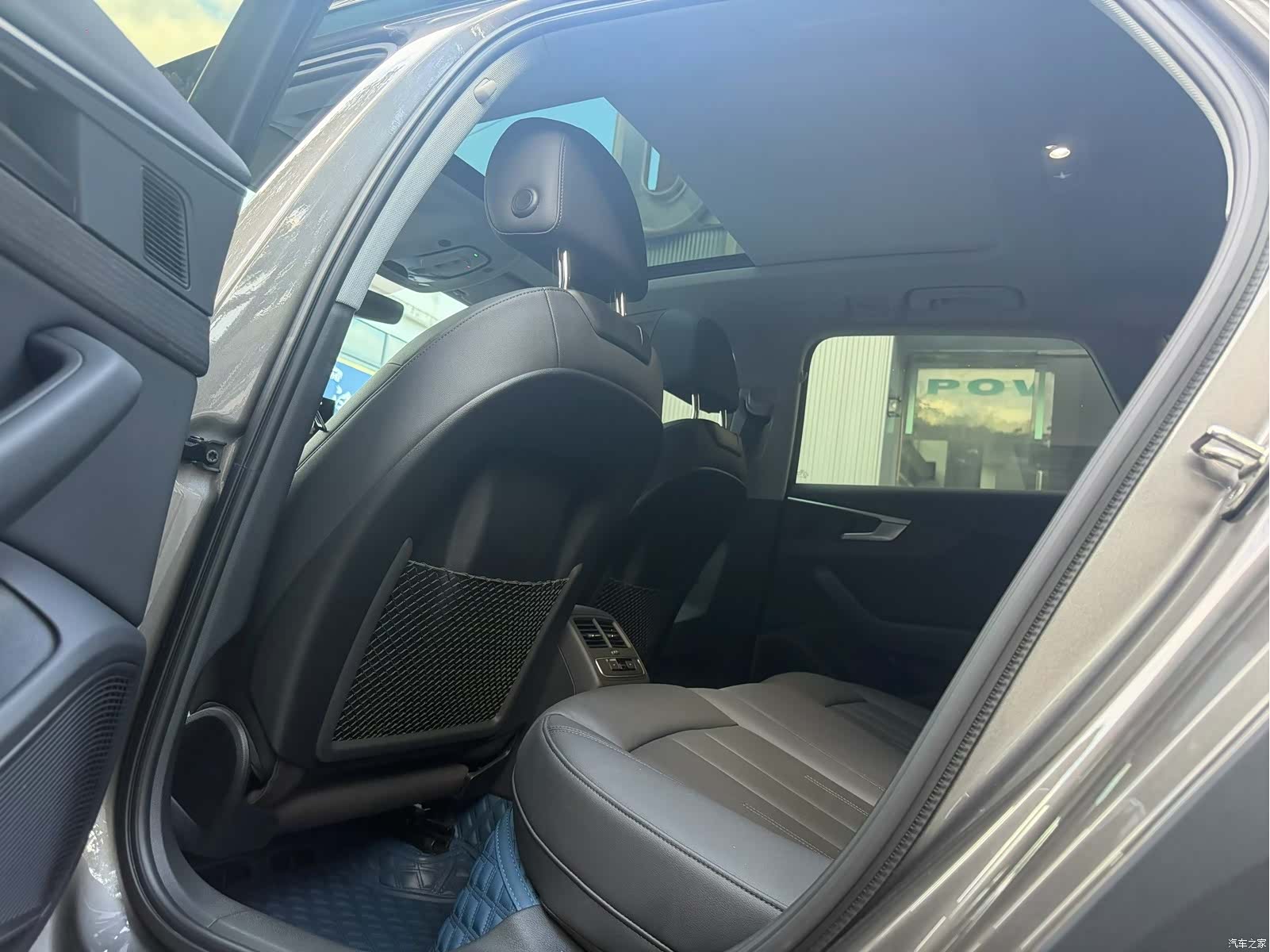 Audi A4, 2022 6