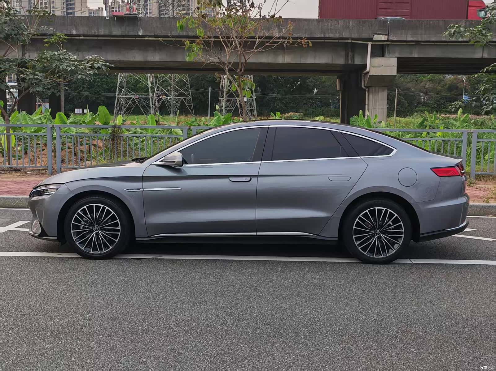 BYD Han, 2022 3