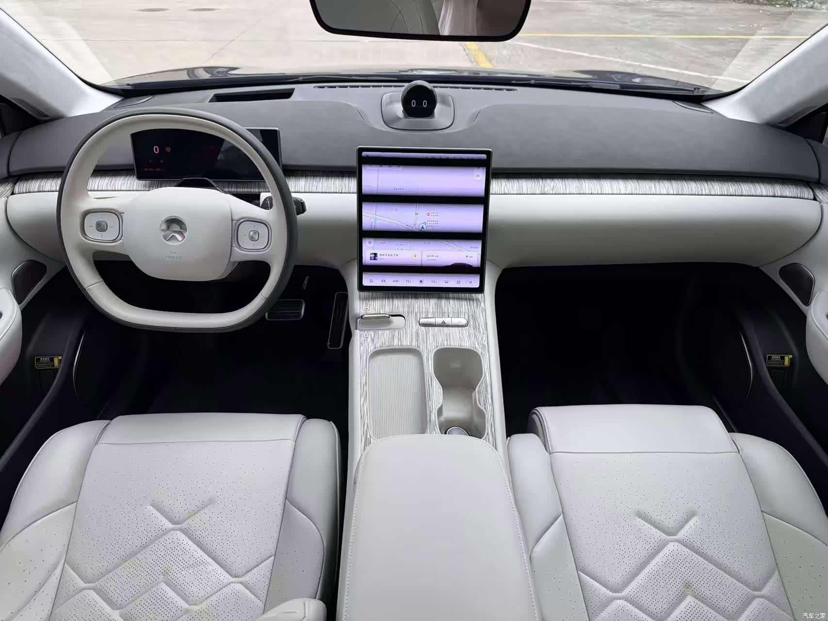 NIO ET7, 2022 8