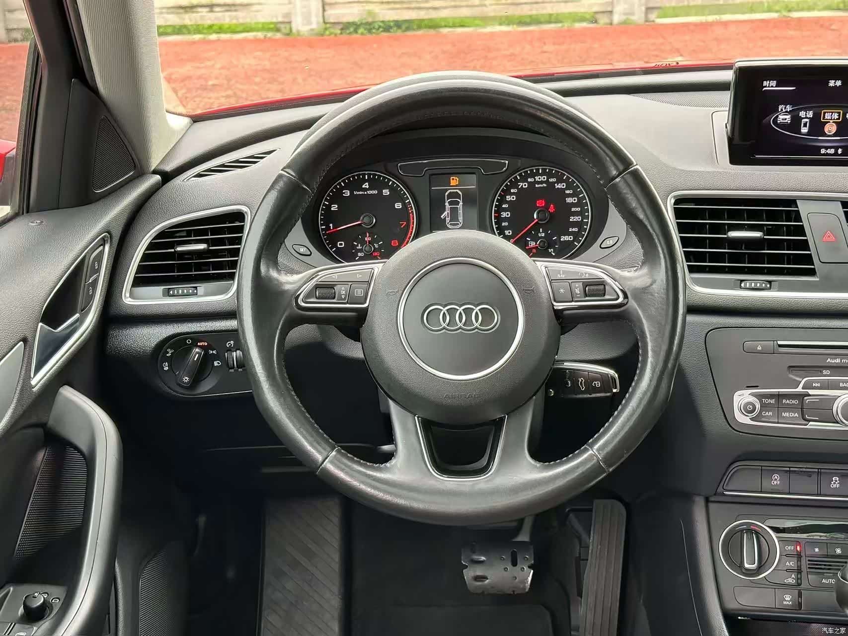Audi Q3, 2016 10