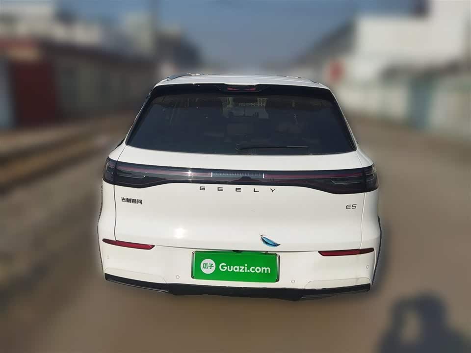 Geely Galaxy Galaxy E5