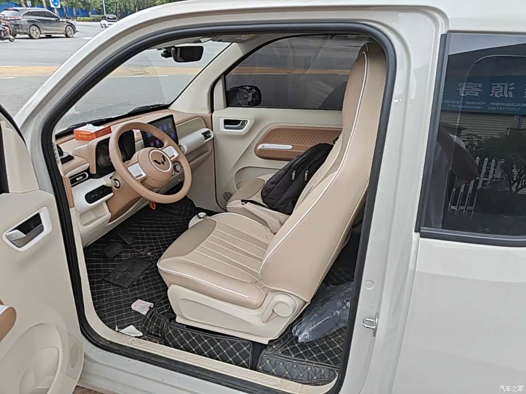 Wuling MINIEV, 2025 15