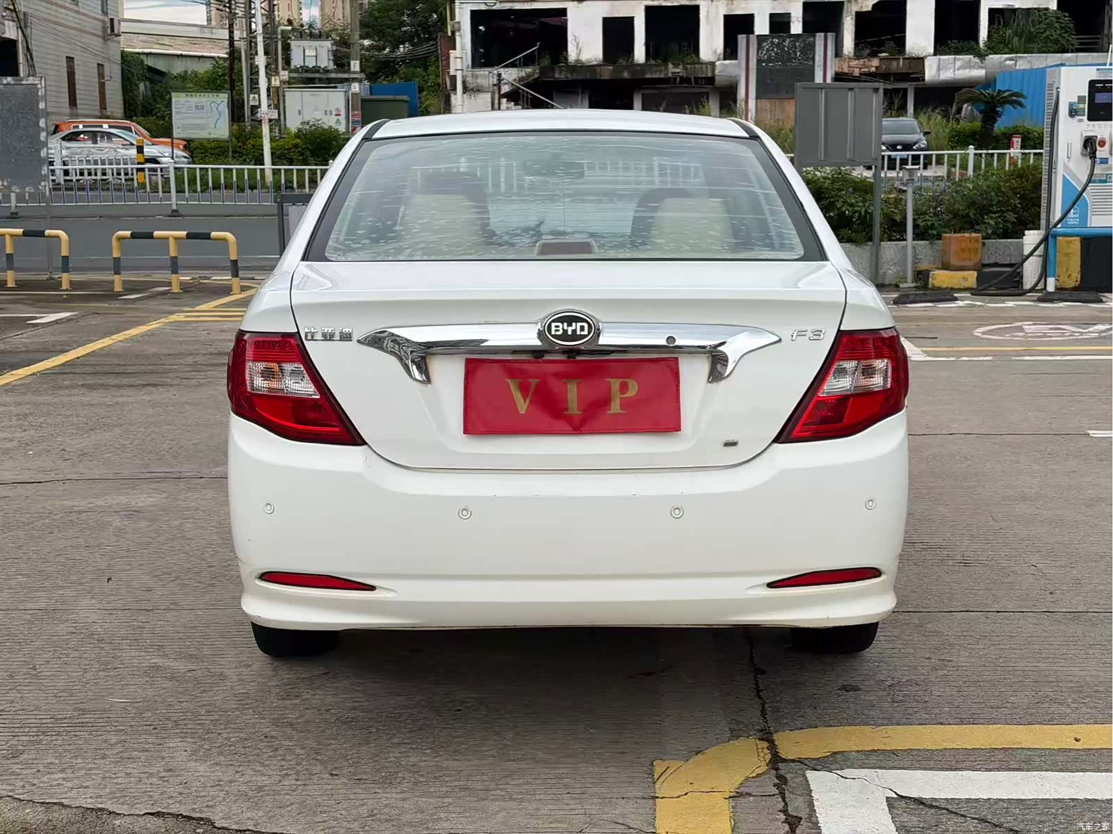 BYD F3, 2014 7