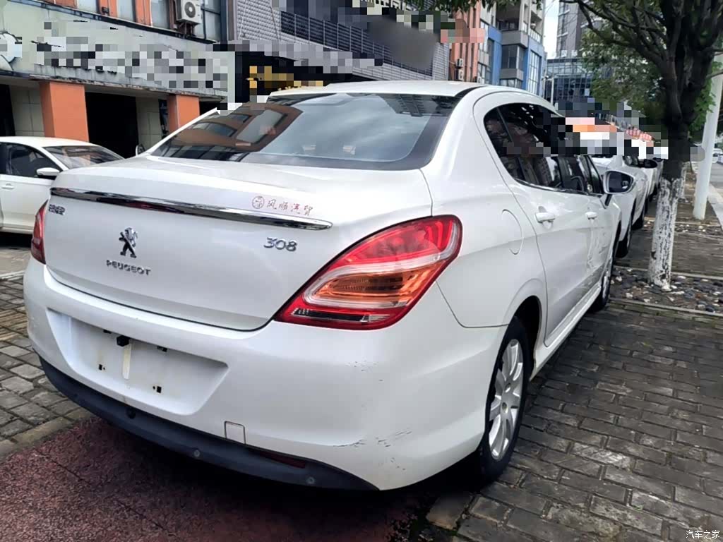 Peugeot 308, 2015 7