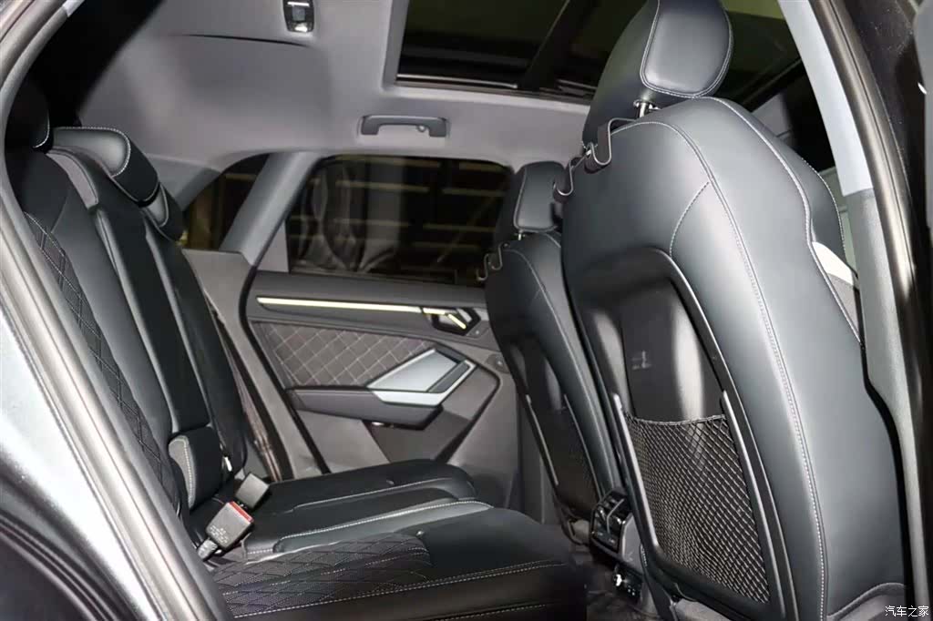 Audi Q3, 2026 6
