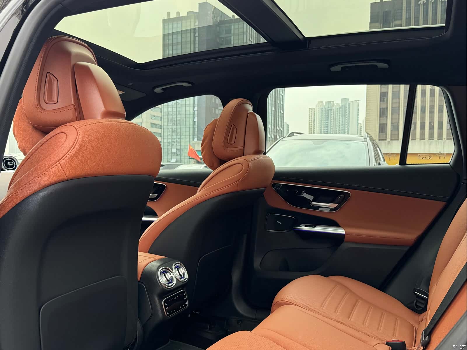 Mercedes-Benz GLC, 2024 15