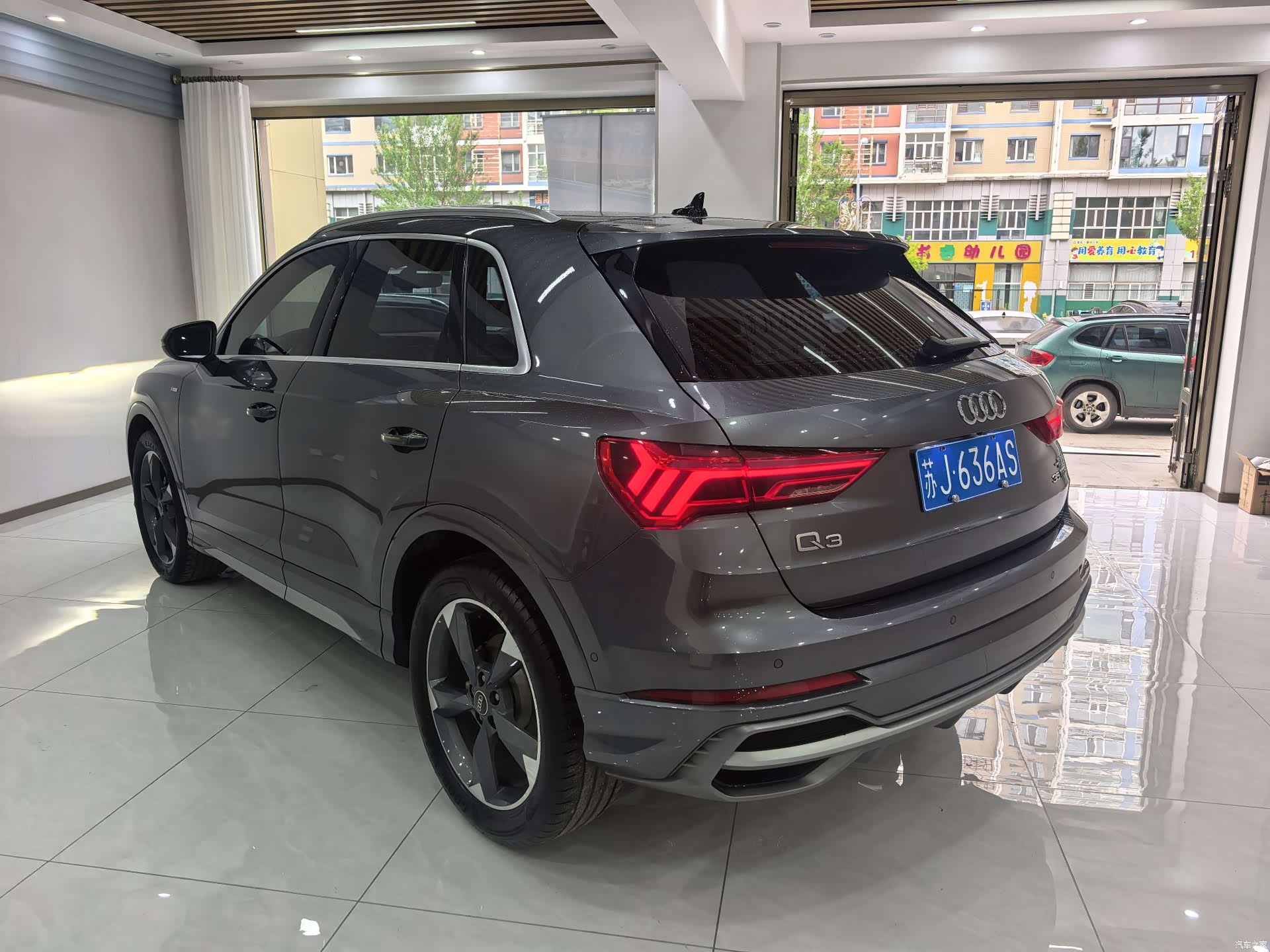 Audi Q3, 2022 6
