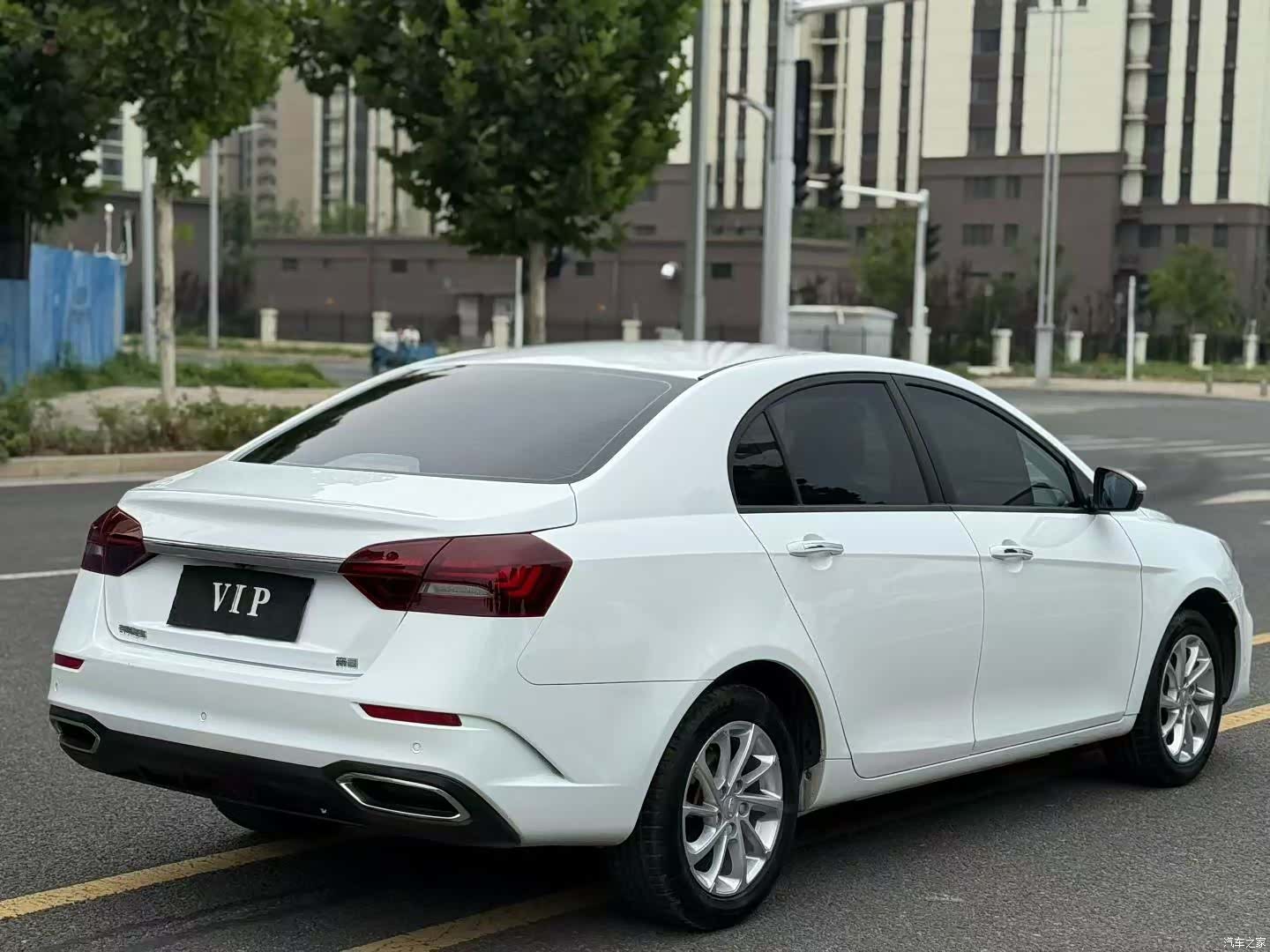 Geely Emgrand, 2021 7