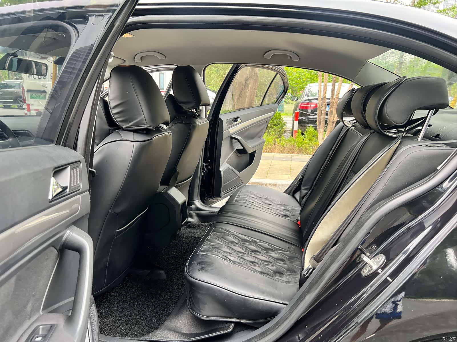 Volkswagen Lavida, 2017 18