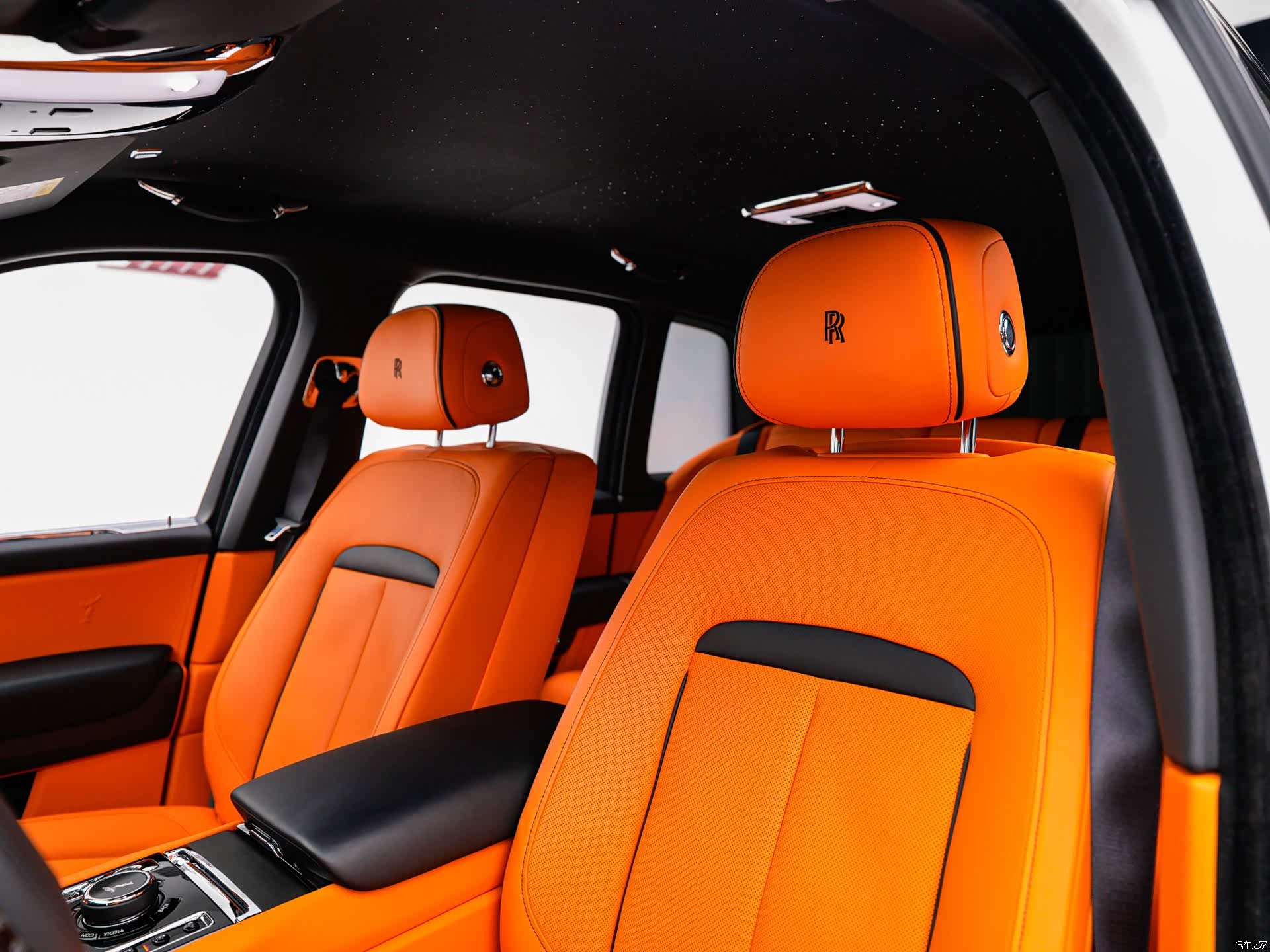 Rolls-Royce Cullinan, 2022 все фото