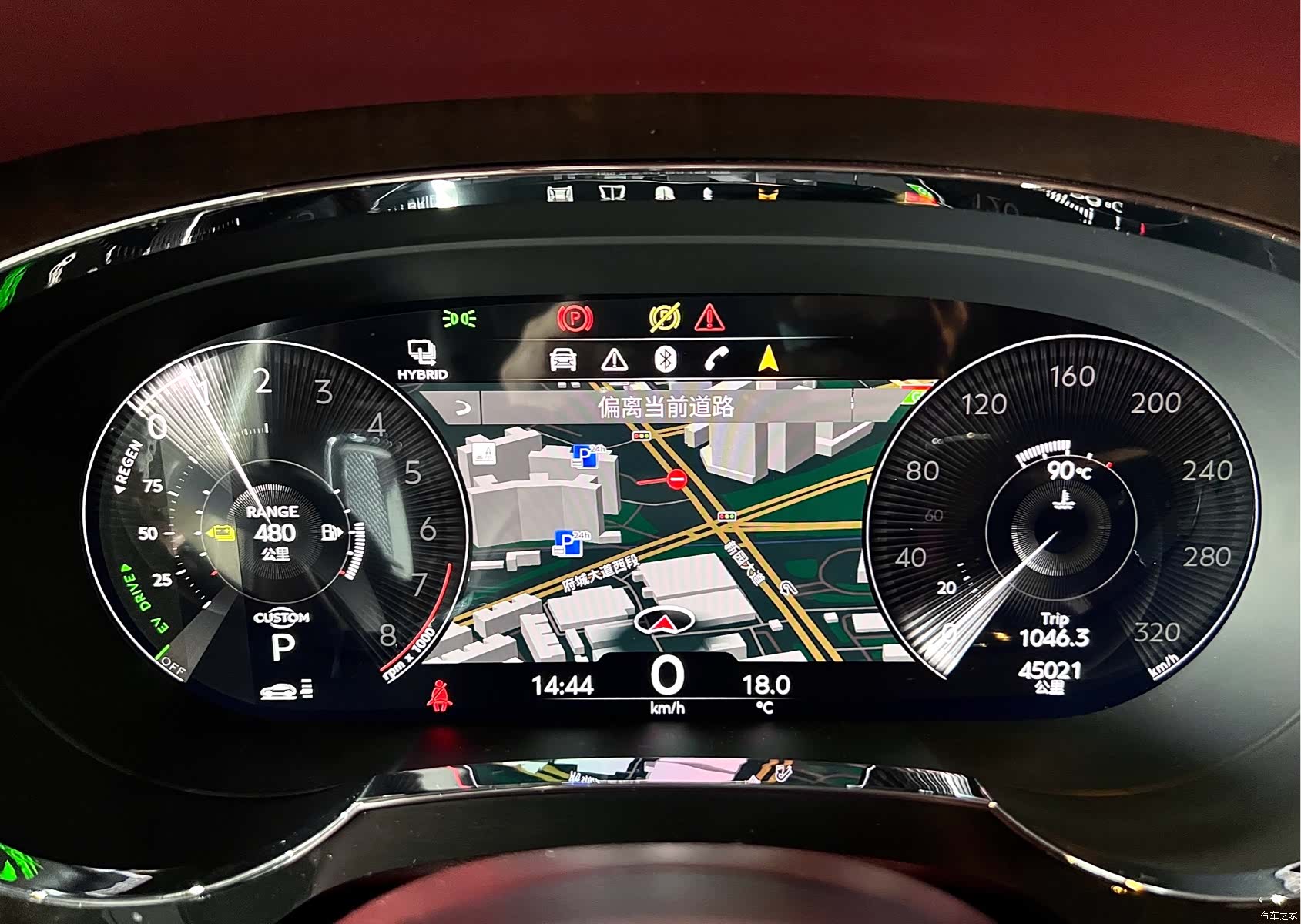 Bentley Bentayga, 2021 26