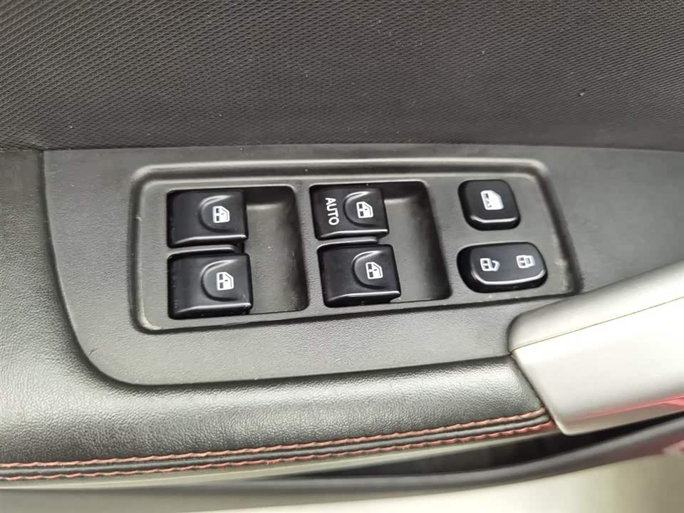 JAC Ruifeng S2 JAC Ruifeng S2