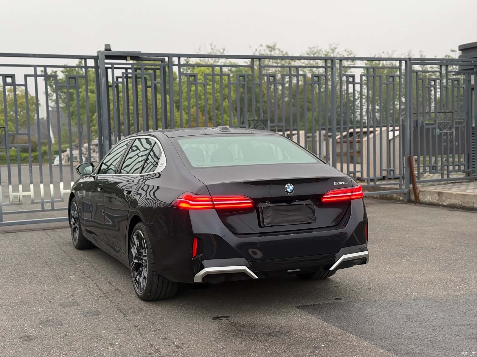 BMW 5 Series, 2024 10