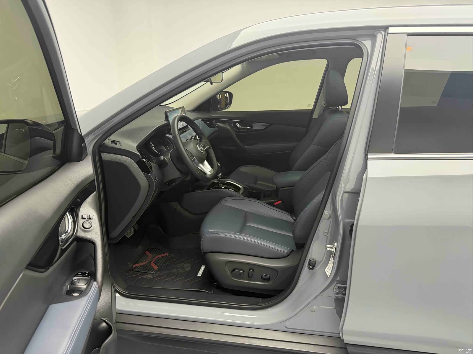 Nissan X-Trail, 2025 15
