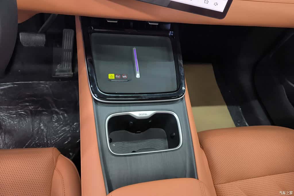 Deepal S05, 2024 16