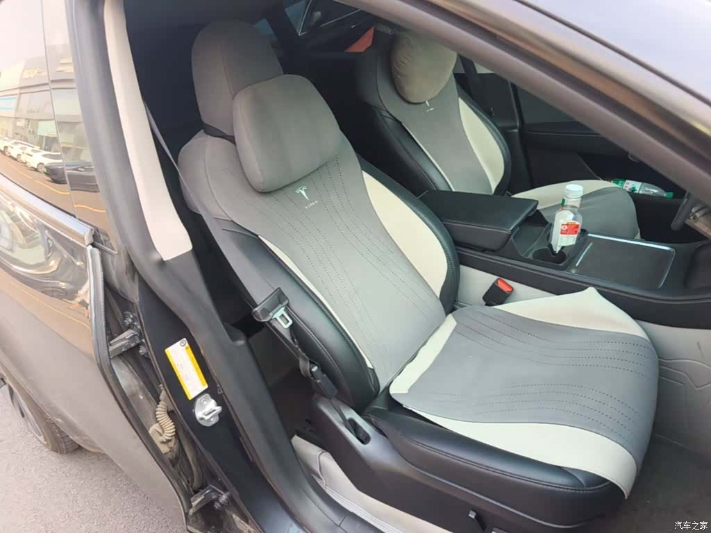 Tesla Model Y, 2024 25