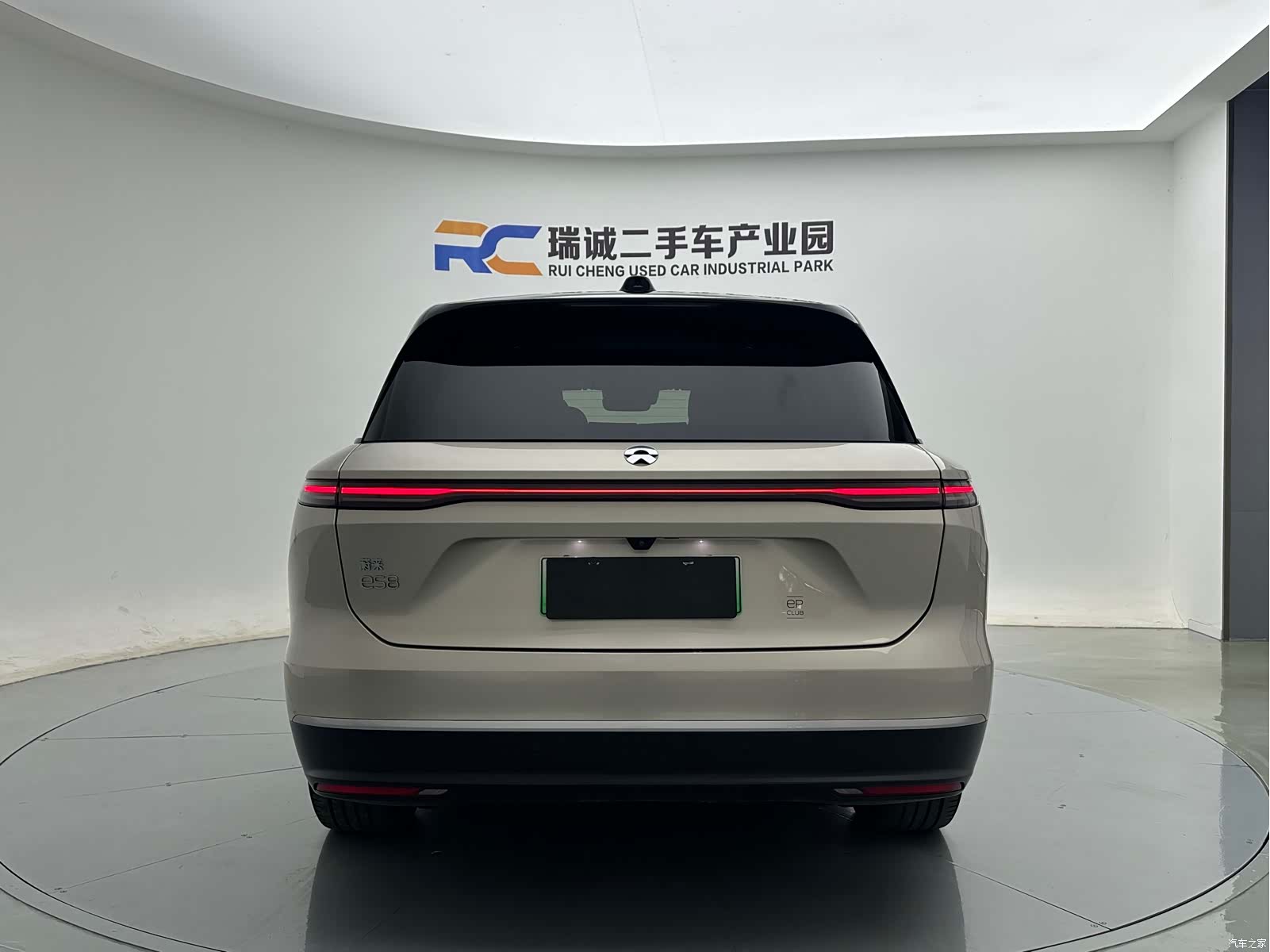 NIO ES8, 2023 все фото