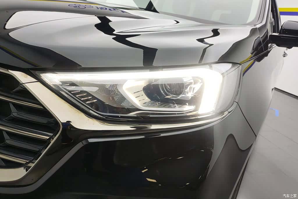 Ford Edge, 2022 все фото