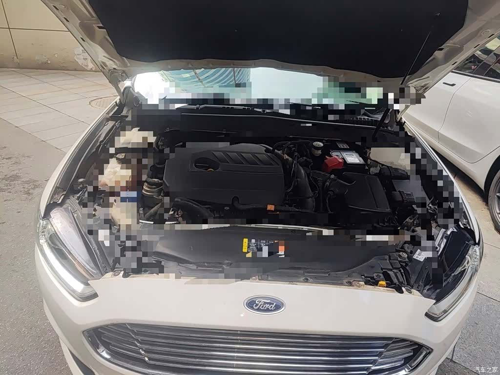 Ford Mondeo, 2015 11