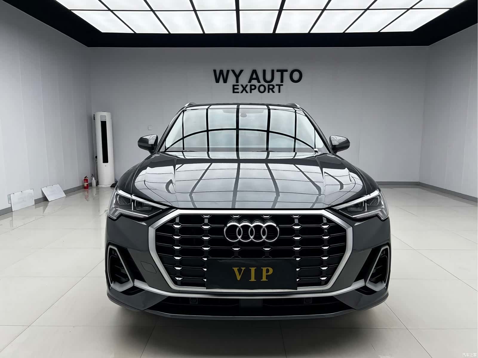 Audi Q3, 2022 2