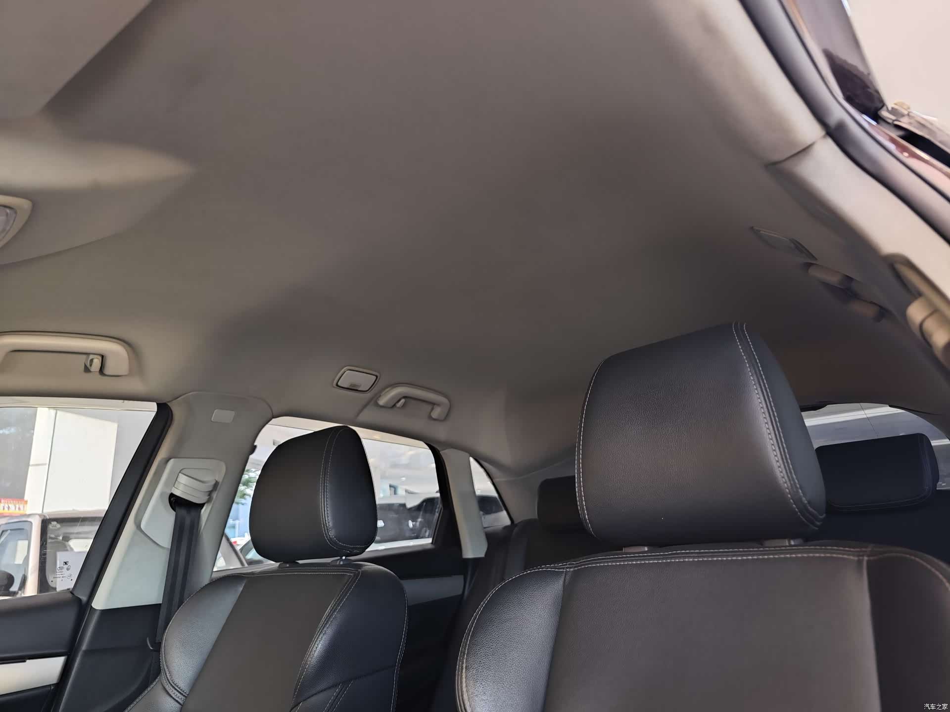 Zotye SR7, 2016 12