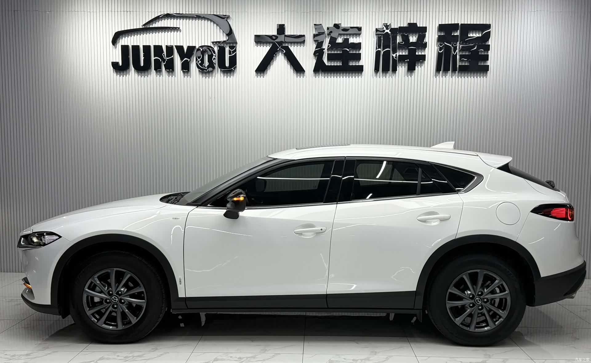 Mazda CX-4, 2023 7