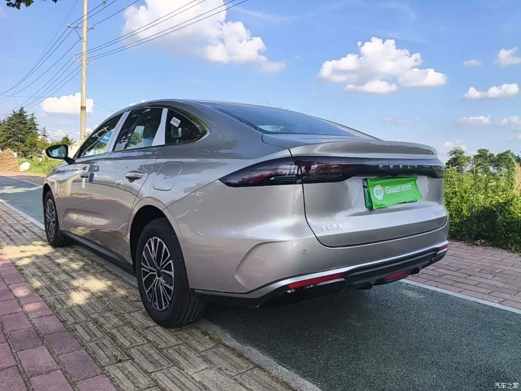 Geely 6, 2026 все фото