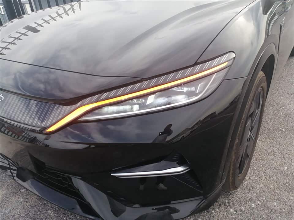 BYD Song L EV