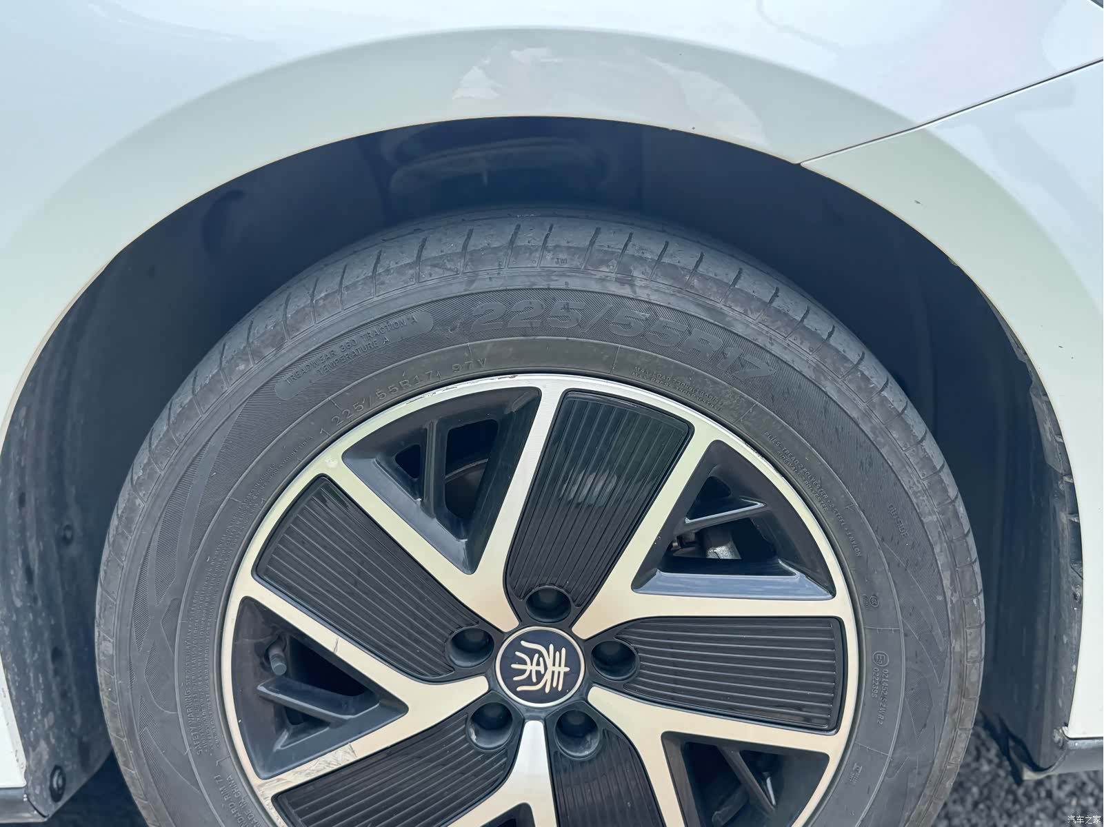 BYD Qin, 2024 16
