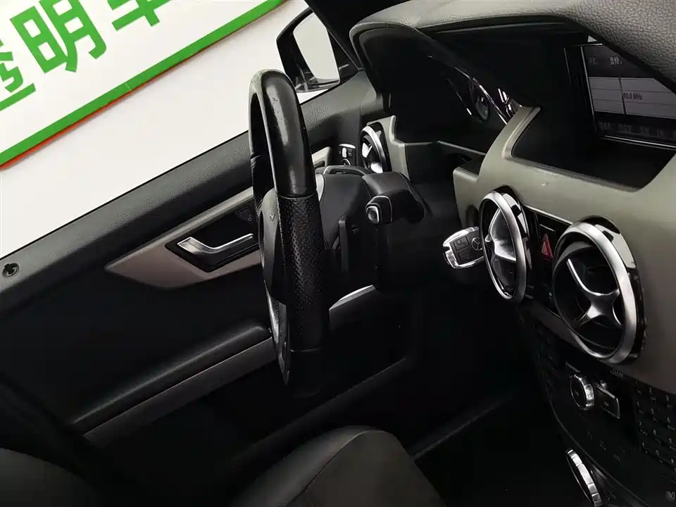 Mercedes-Benz GLK class