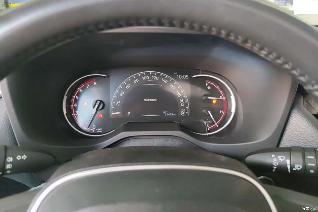 Toyota RAV4, 2021 14