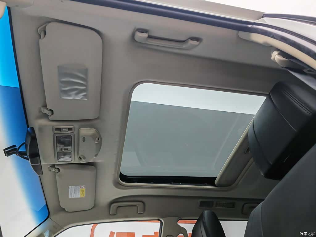 Mitsubishi Pajero, 2014 14