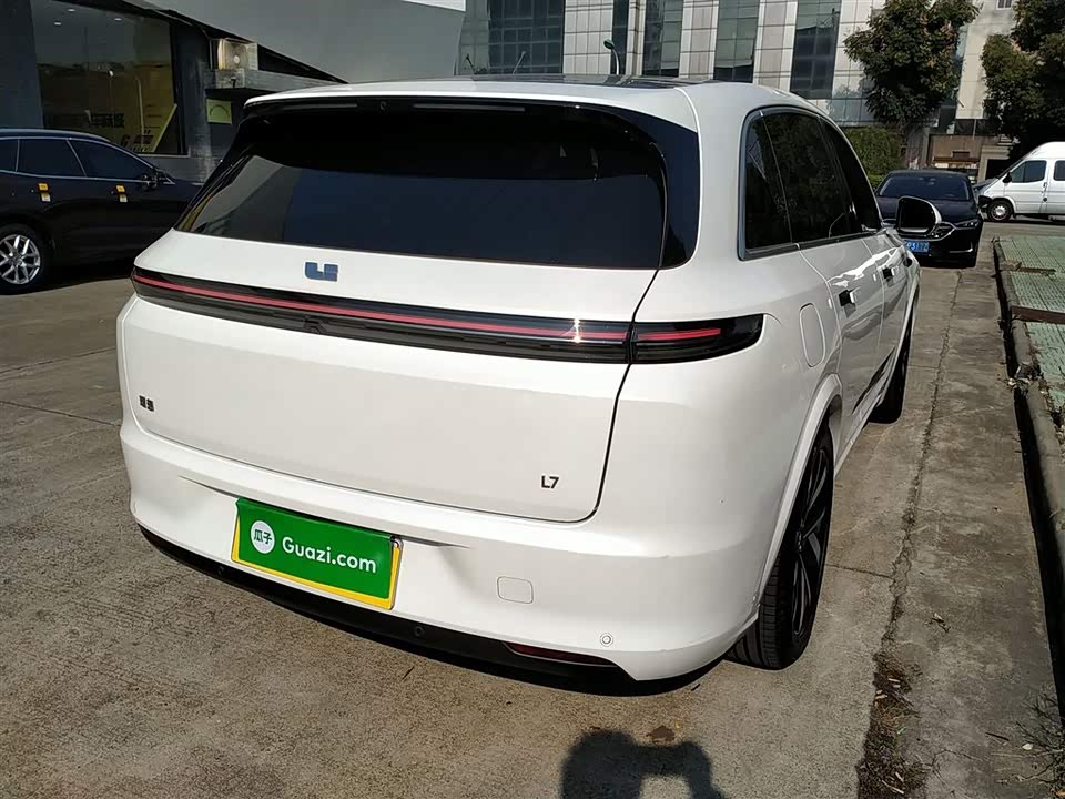 Li Auto Ideal L7
