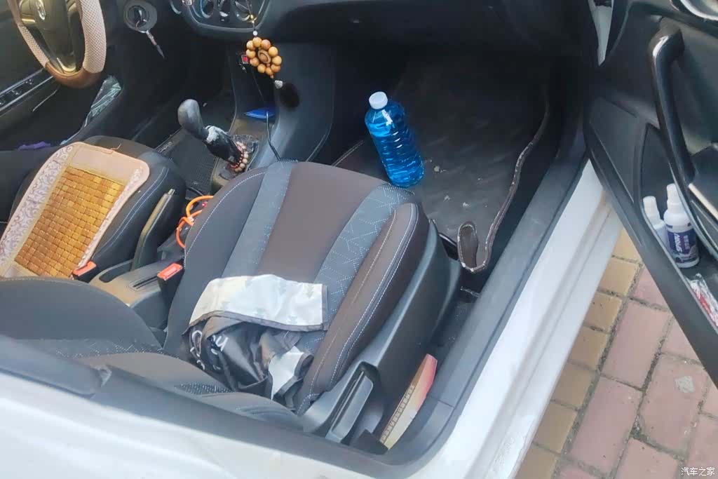 Wuling 310, 2017 8