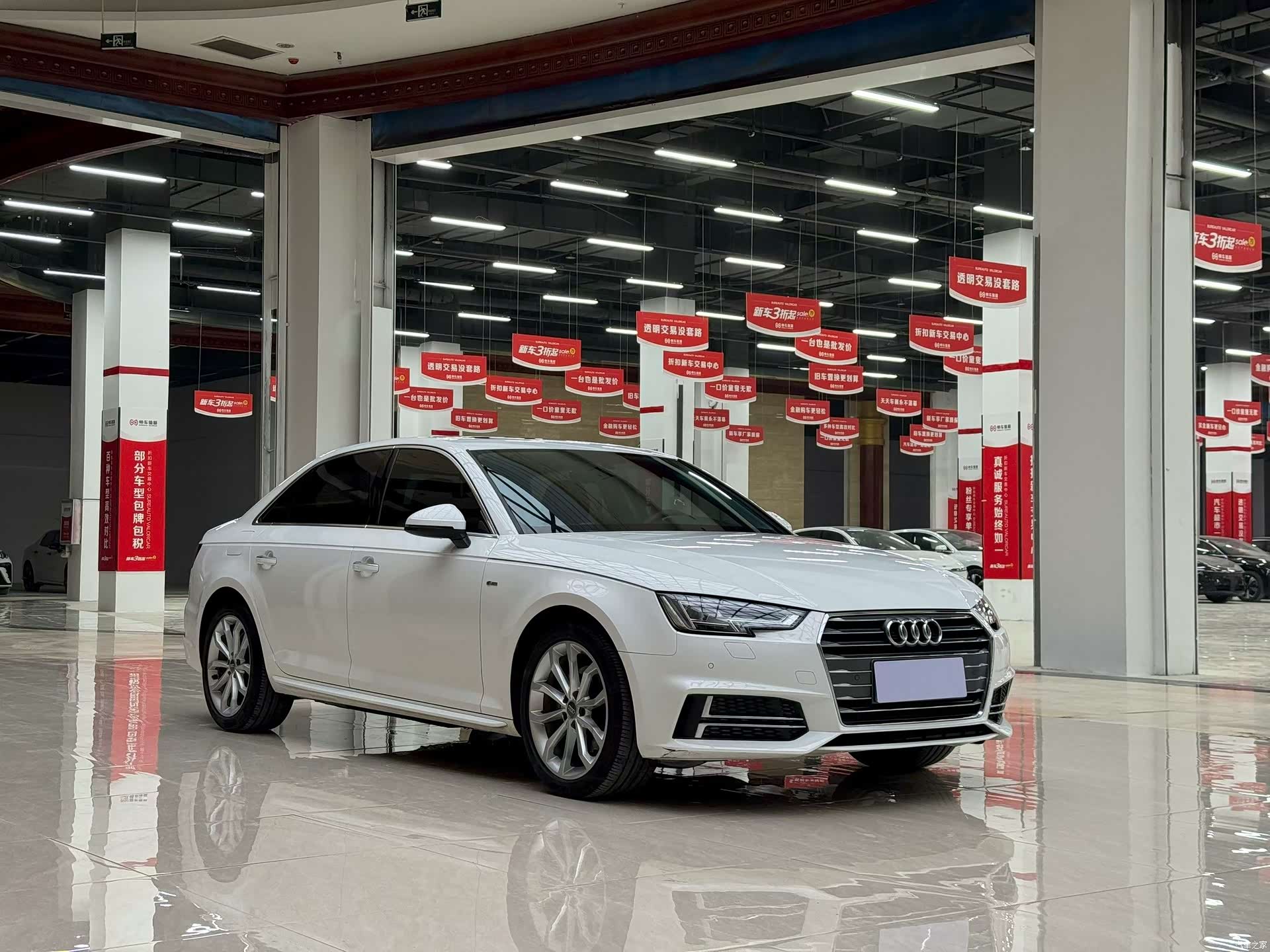 Audi A4L, 2018 2