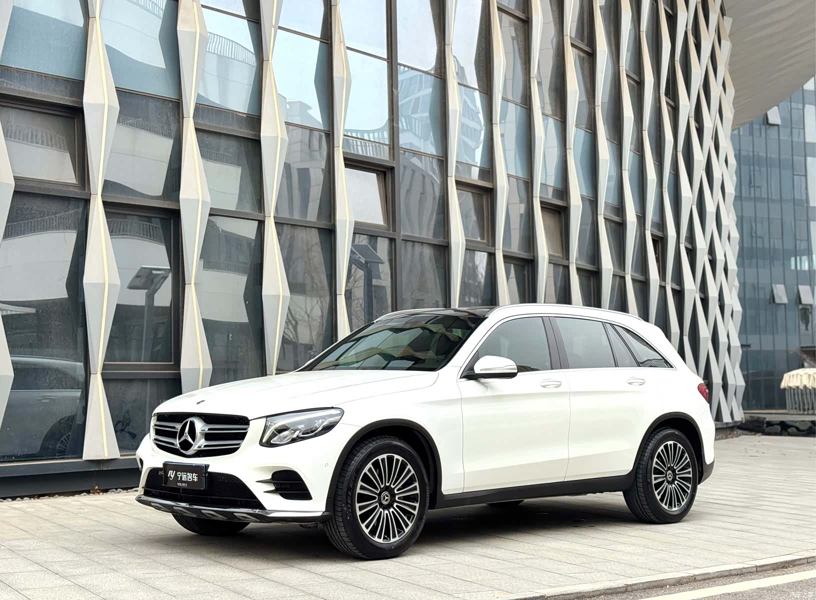 Mercedes-Benz GLC, 2019 1