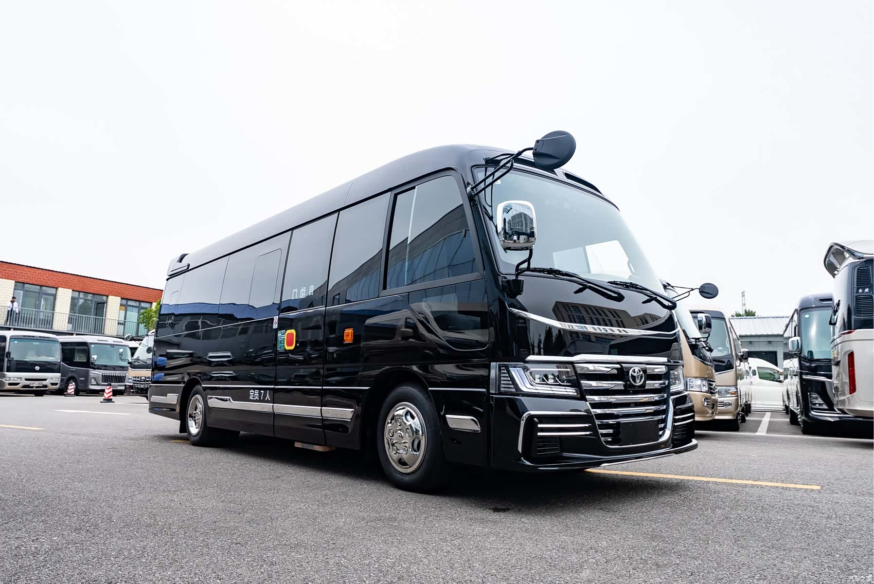 Toyota Coaster, 2025 2