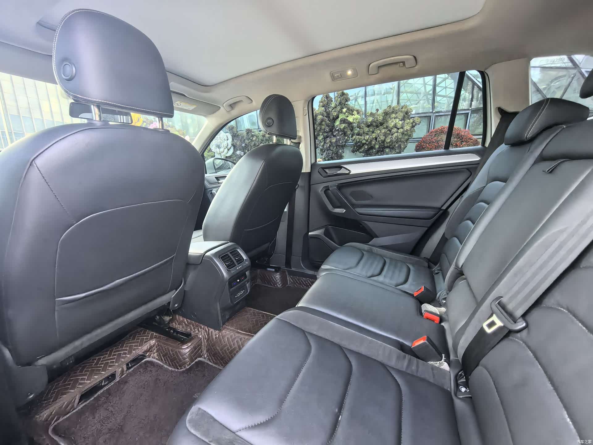 Volkswagen Tiguan L, 2020 7