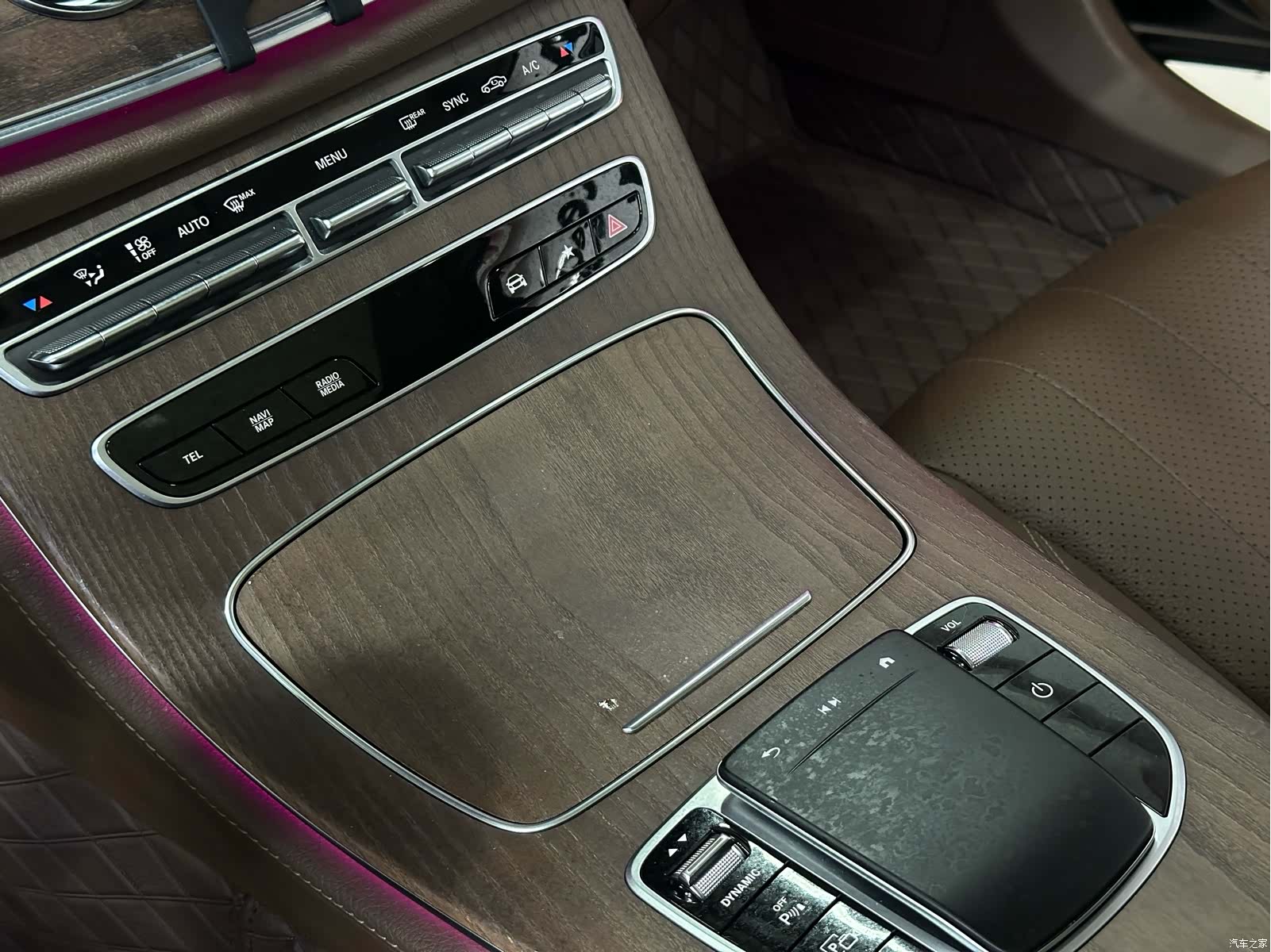 Mercedes-Benz E-Class, 2021 18