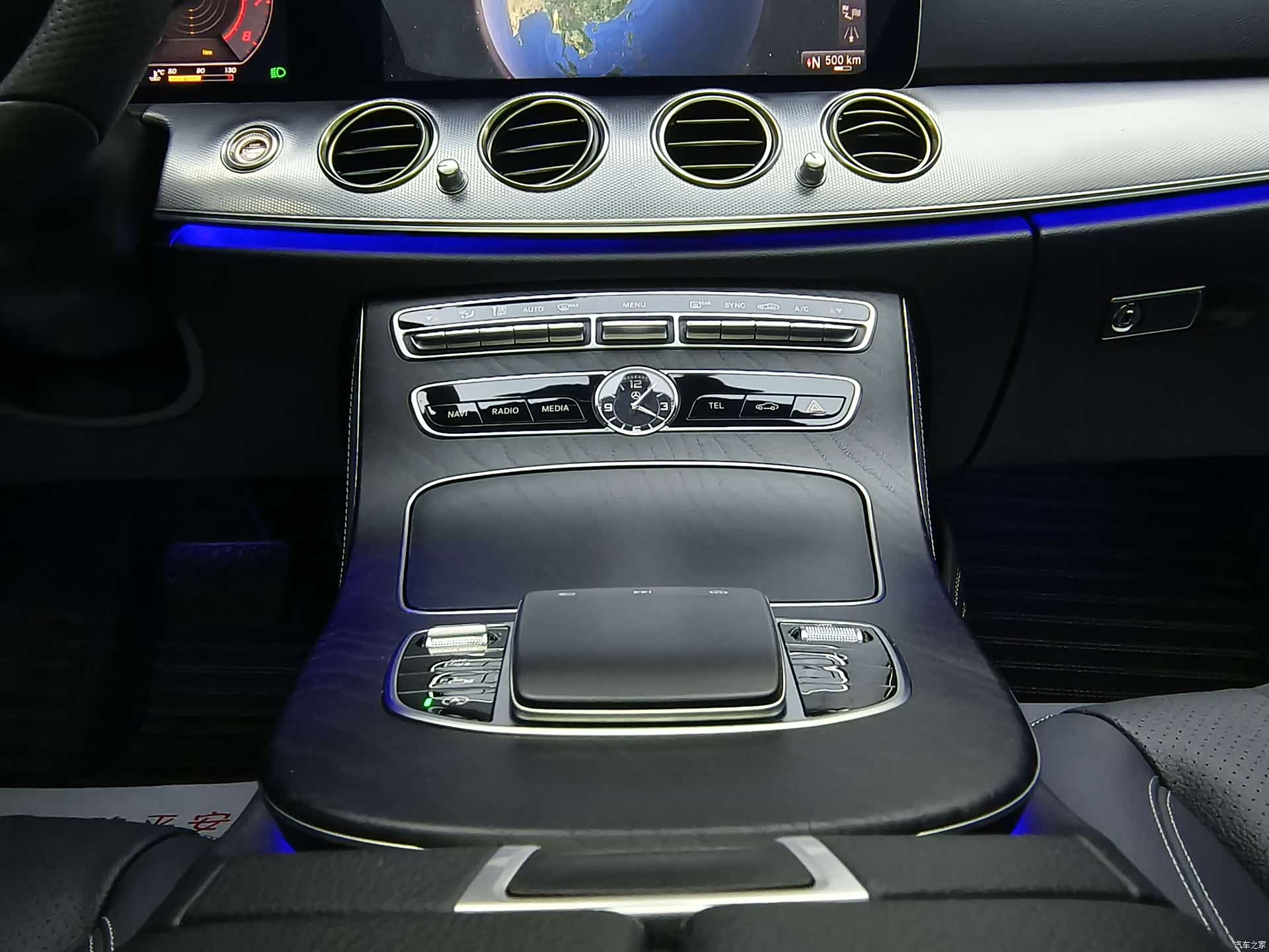 Mercedes-Benz E-Class, 2019 22