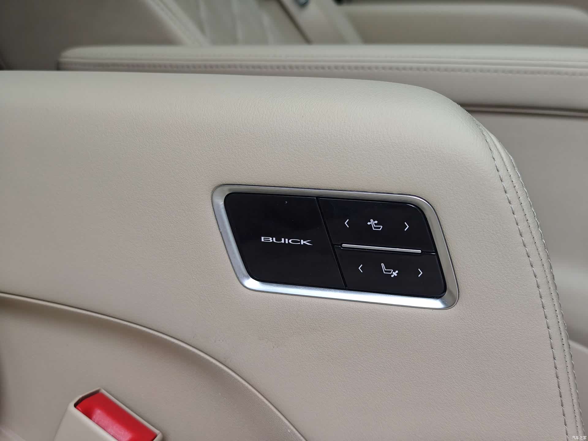 Buick GL8, 2022 21